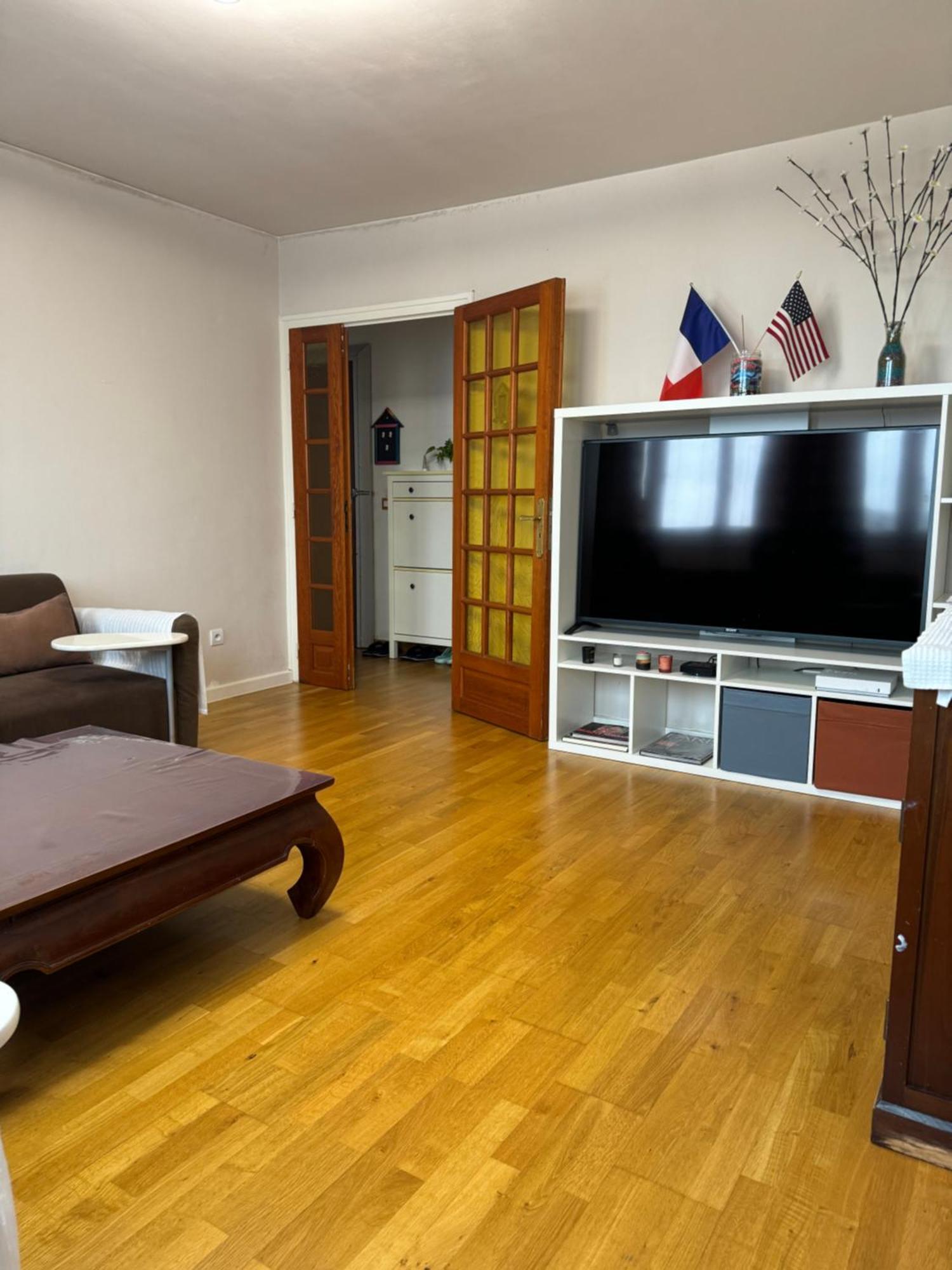 Appartement Periurbain De Paris Et Versailles Les Clayes-Sous-Bois Exterior photo